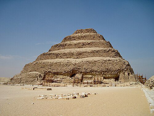 Pirámide escalonada de Zoser. Saqqara.